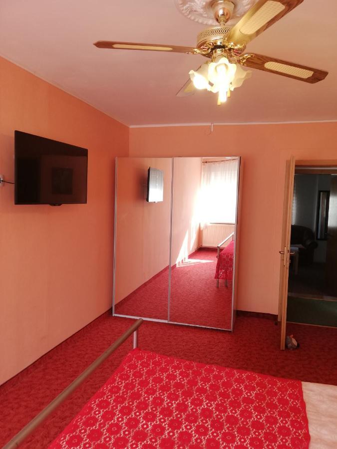 Luxury Brasov Appartement Buitenkant foto