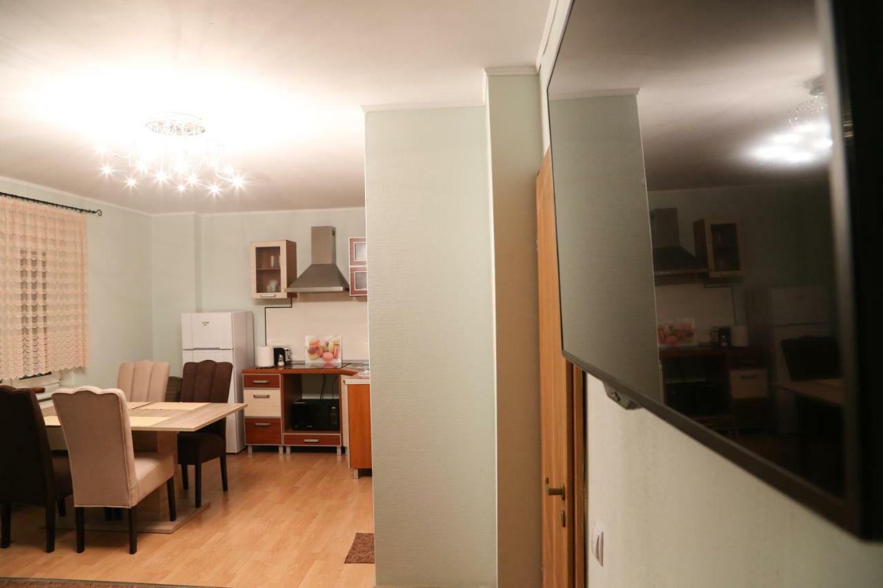 Luxury Brasov Appartement Buitenkant foto