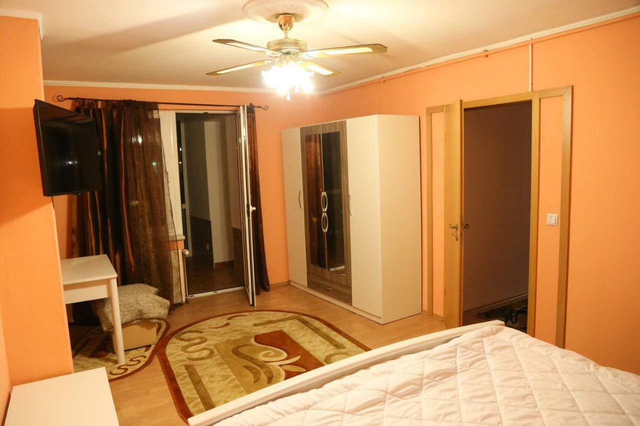 Luxury Brasov Appartement Buitenkant foto