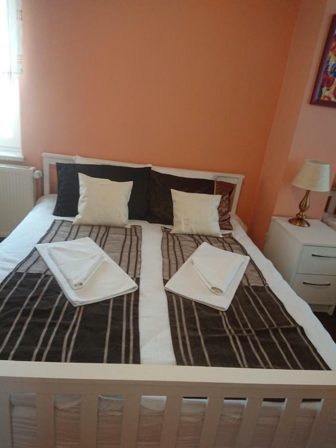 Luxury Brasov Appartement Buitenkant foto