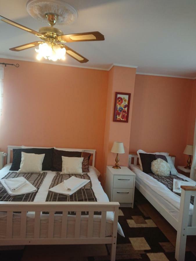 Luxury Brasov Appartement Buitenkant foto
