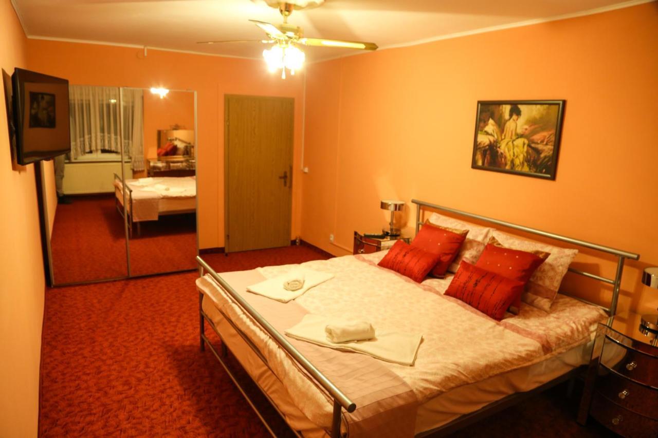 Luxury Brasov Appartement Kamer foto